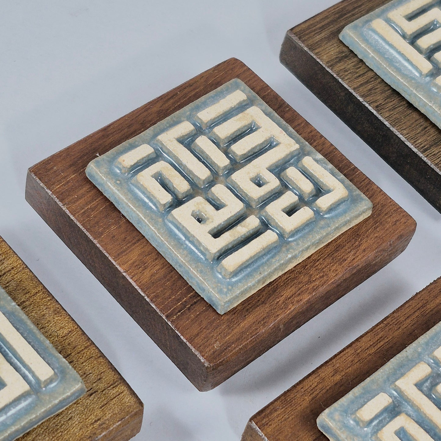 Keceramics Glossy Blue Arabic Calligraphy / Kufi Square Khat Zikir  Wall Plaque/ Table Plaque /Paper Weight/ (7x7x2cm) Islamic Decoration Door Gift